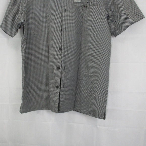 COLUMBIA Short Sleeve Button Down Shirt Medium - Picture 2 of 7
